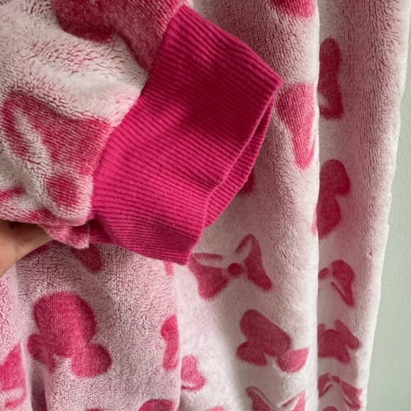 Disney Minnie Mouse Pink Pajama Set woman’s szS - Picture 8 of 10
